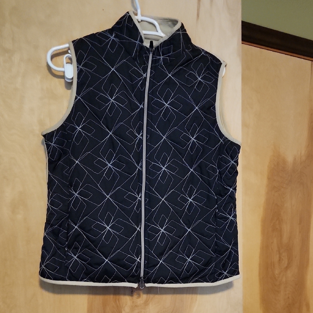 Black Geometric Pattern Vest
